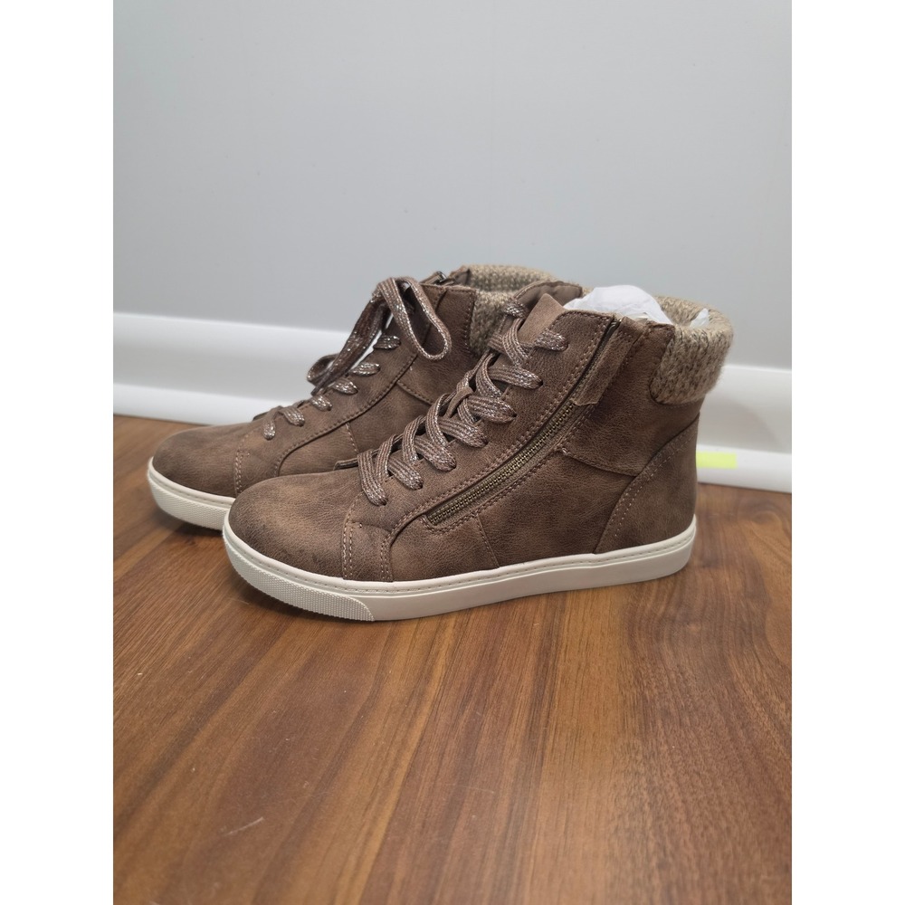 NIB Austin Trading Co Shelby Sneakers 7.5 Brown Faux Suede Knit Collar Zip Up